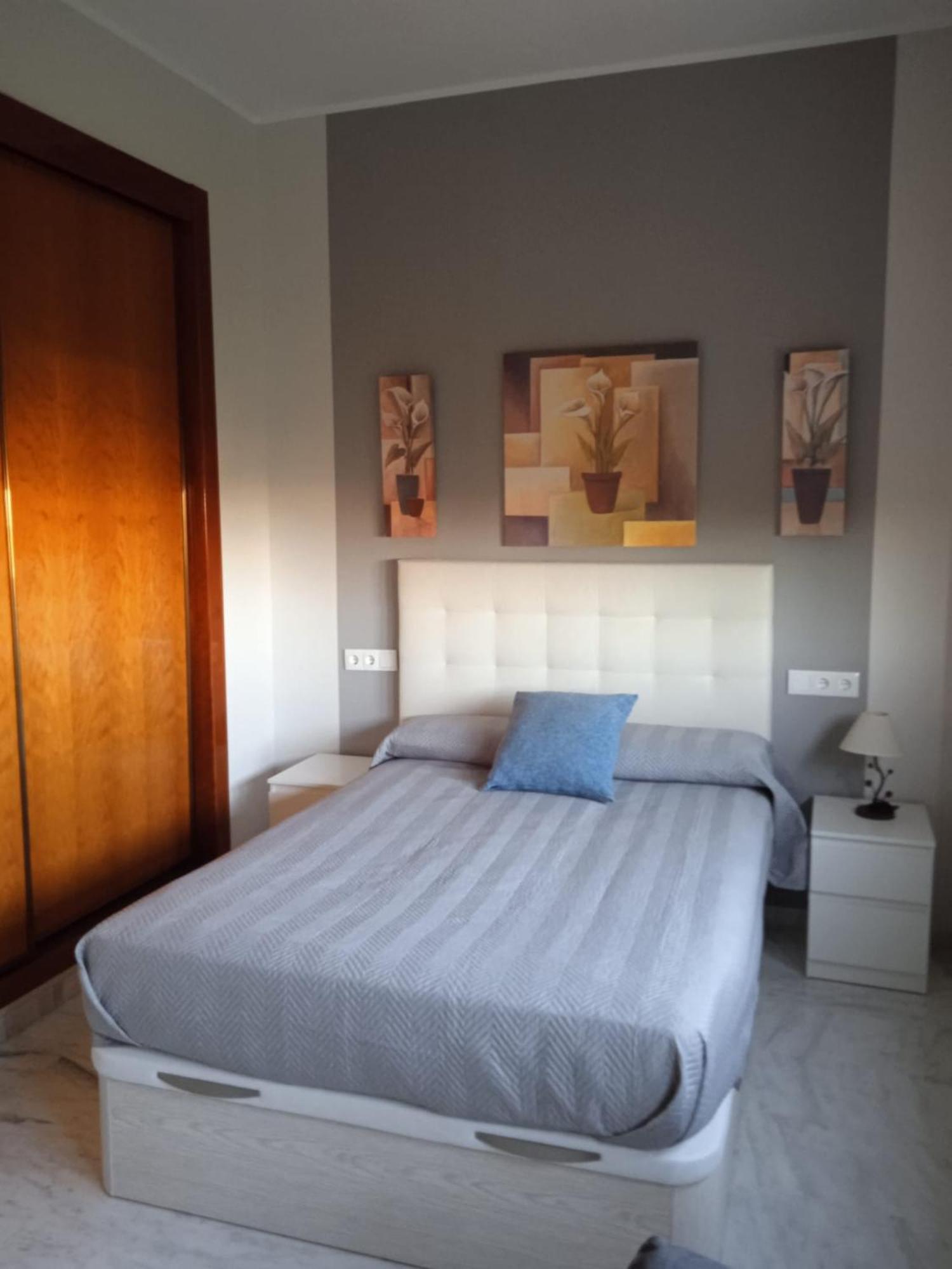 Fibes Lux Sevilla Este. Exterior foto